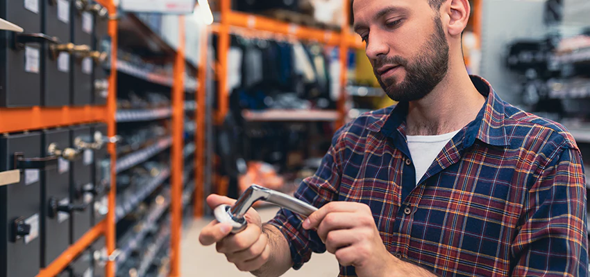 Locksmith For Retail Stores Lockout Services in Gilroy, California